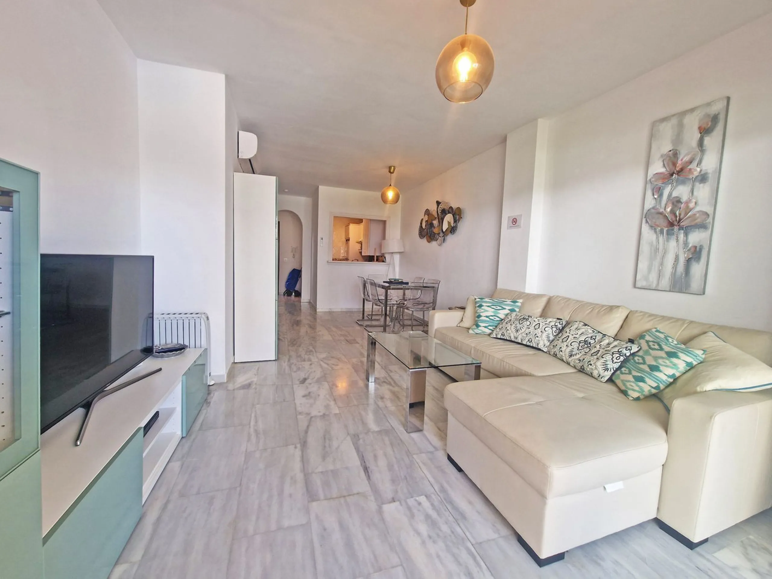 Apartment - Ground Floor Apartment в продаже в Mijas, Málaga. В доме 2 спален и 2 ванных комнат. Площадь дома 76 м²