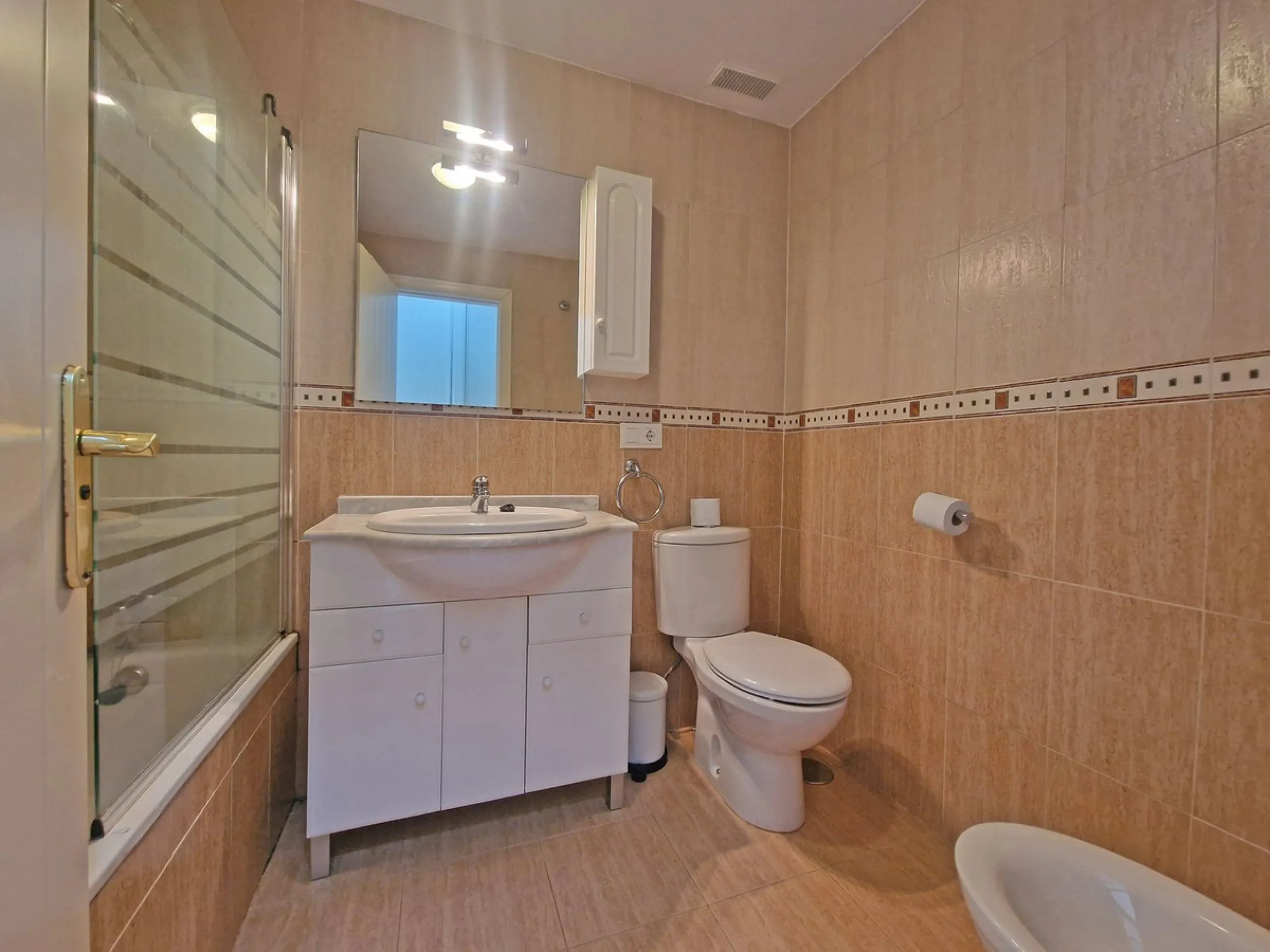 Apartment - Ground Floor Apartment в продаже в Mijas, Málaga. В доме 2 спален и 2 ванных комнат. Площадь дома 76 м²