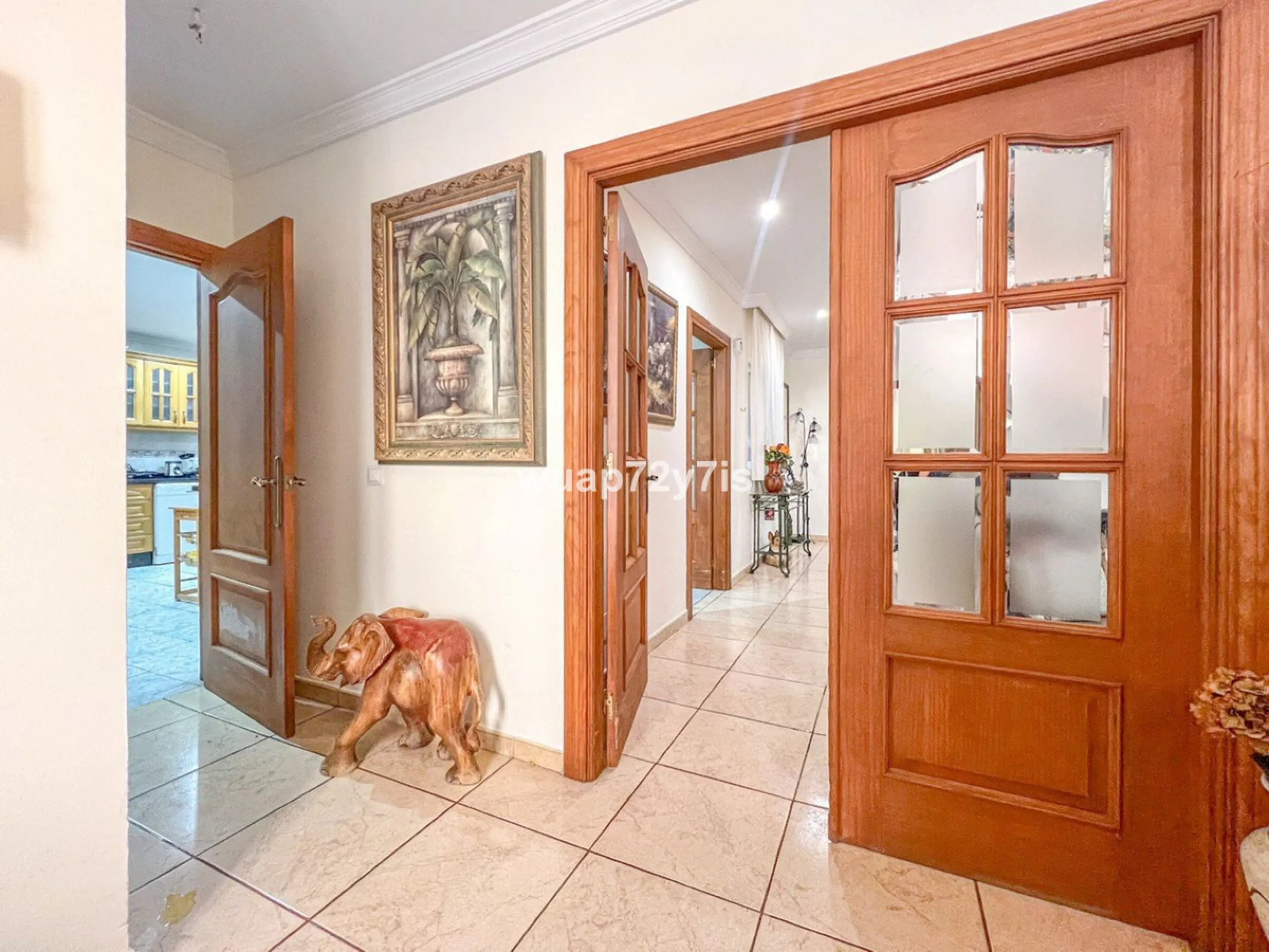 House - Semi-Detached House в продаже в Estepona, Málaga. В доме 5 спален и 4 ванных комнат. Площадь дома 340 м²
