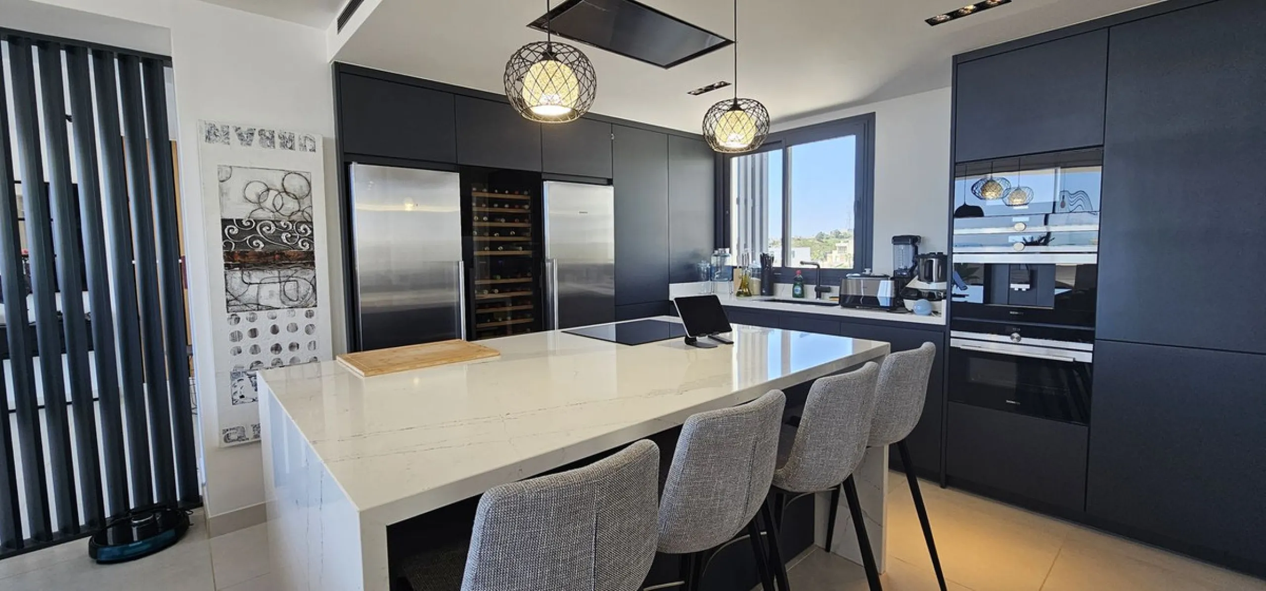 Penthouse for sale in Higueron West Phase III. With private pool.