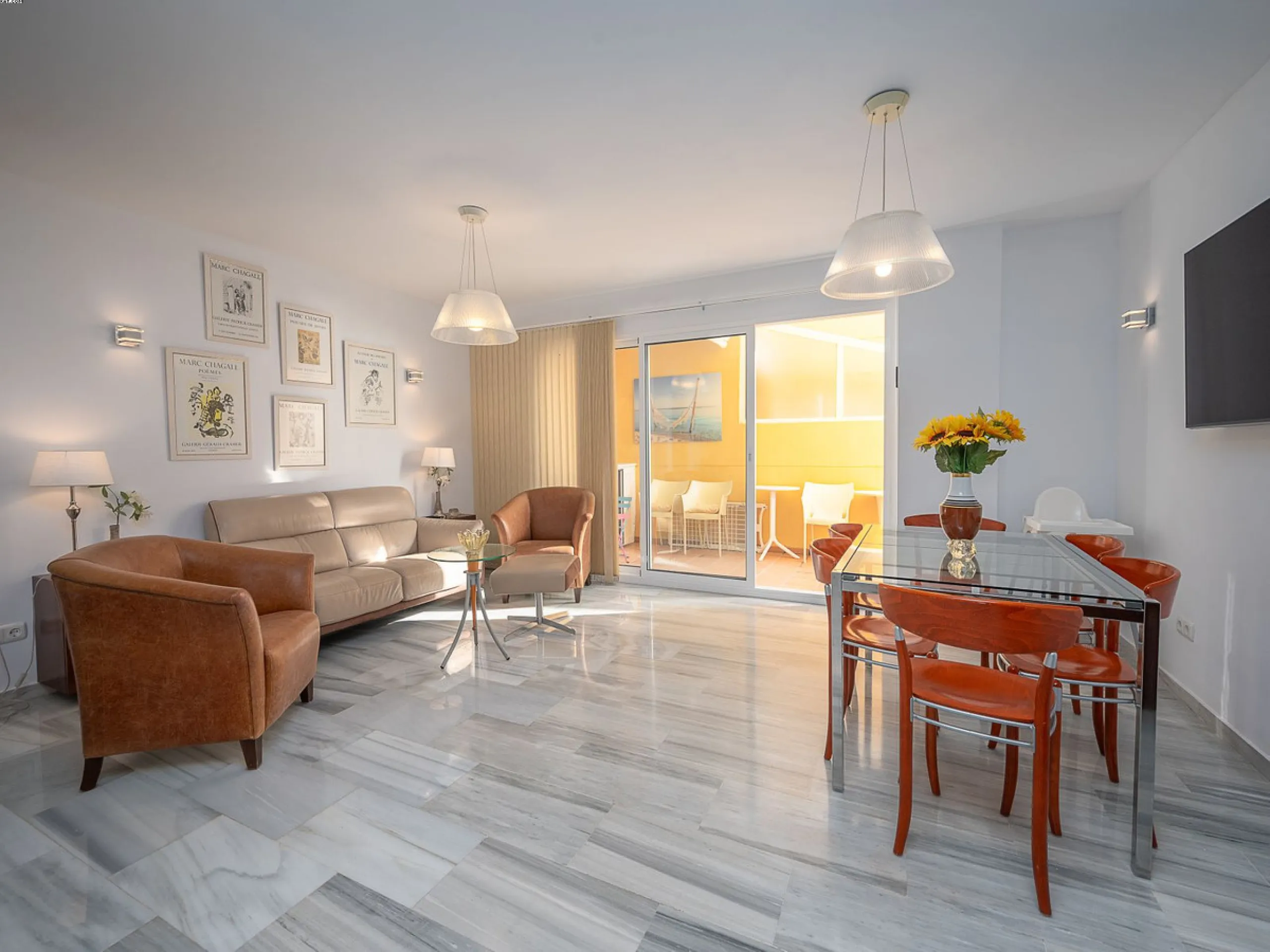 Apartment - Middle Floor Apartment в продаже в Mijas, Málaga. В доме 2 спален и 2 ванных комнат. Площадь дома 69 м²