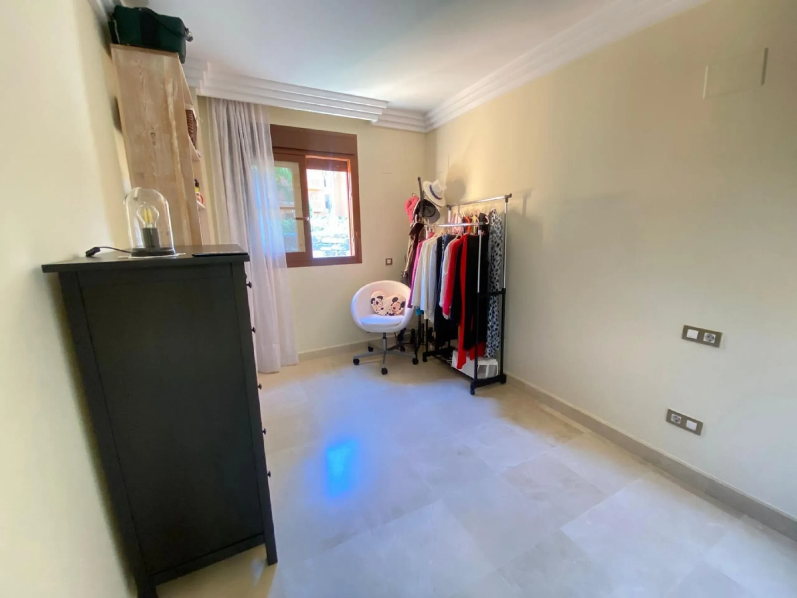 Elegant 3-Bedroom Apartment in Los Gazules del Sol, Benahavís – With Swimming Pools, Gym and More