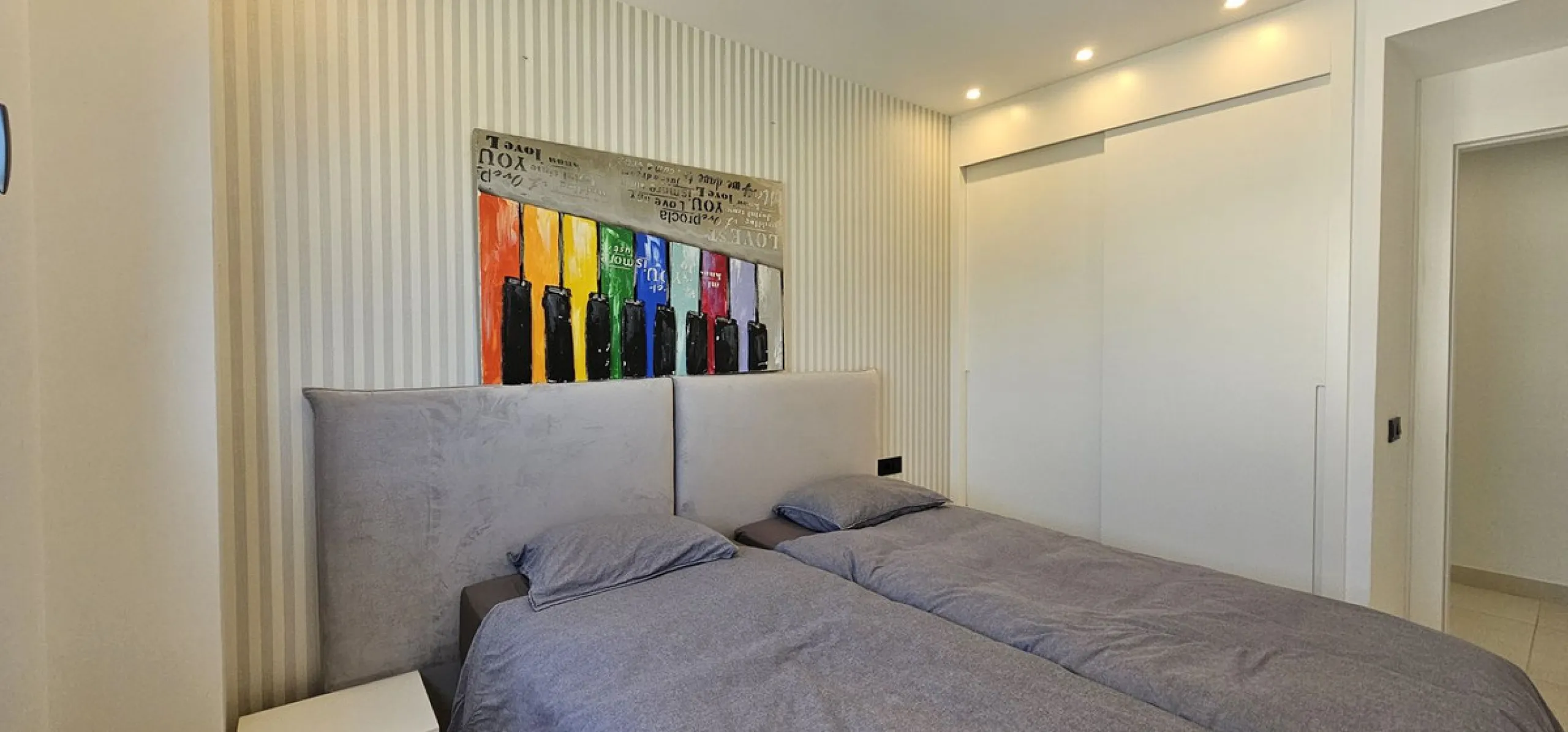 Penthouse for sale in Higueron West Phase III. With private pool.