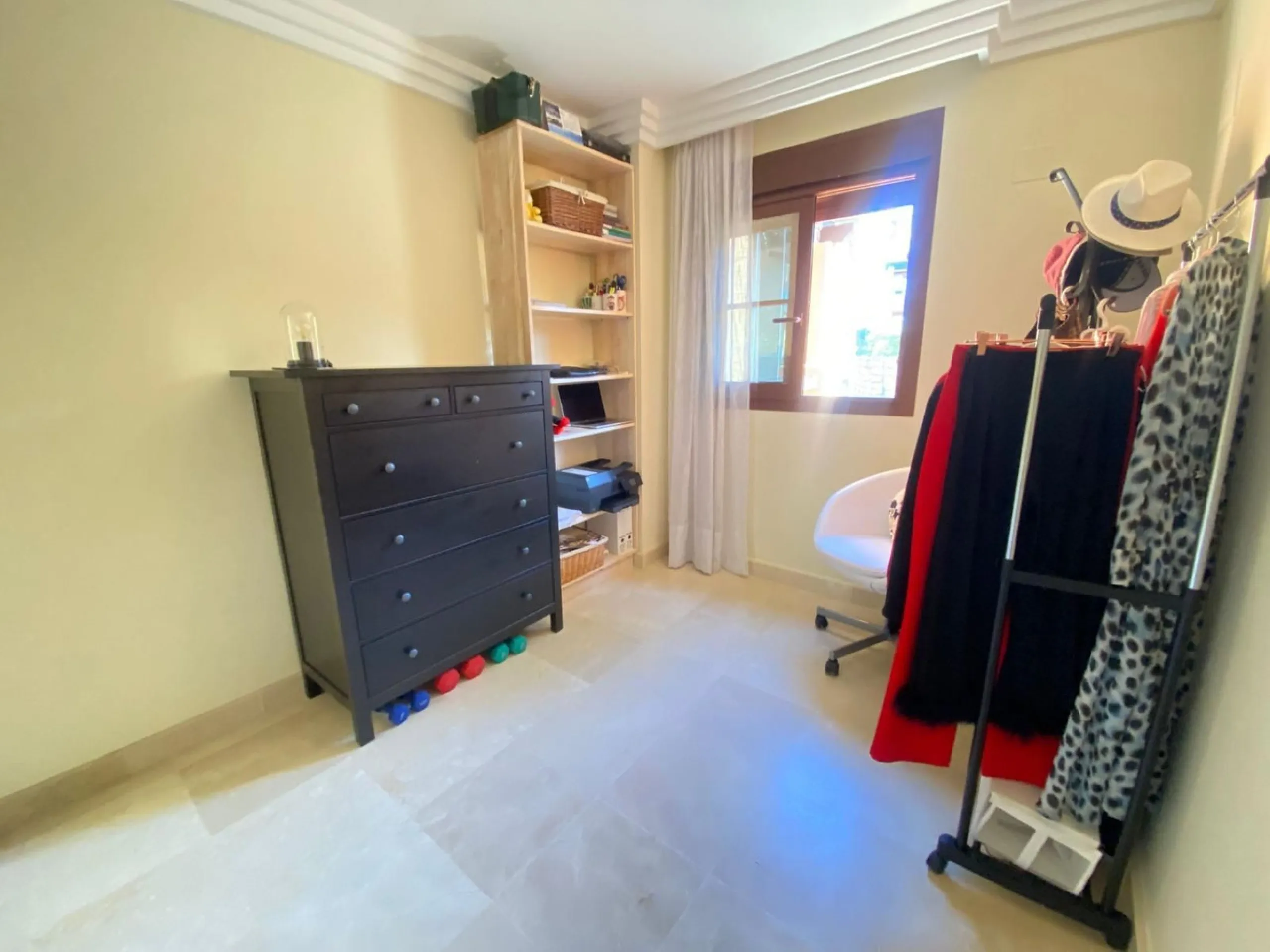 Elegant 3-Bedroom Apartment in Los Gazules del Sol, Benahavís – With Swimming Pools, Gym and More