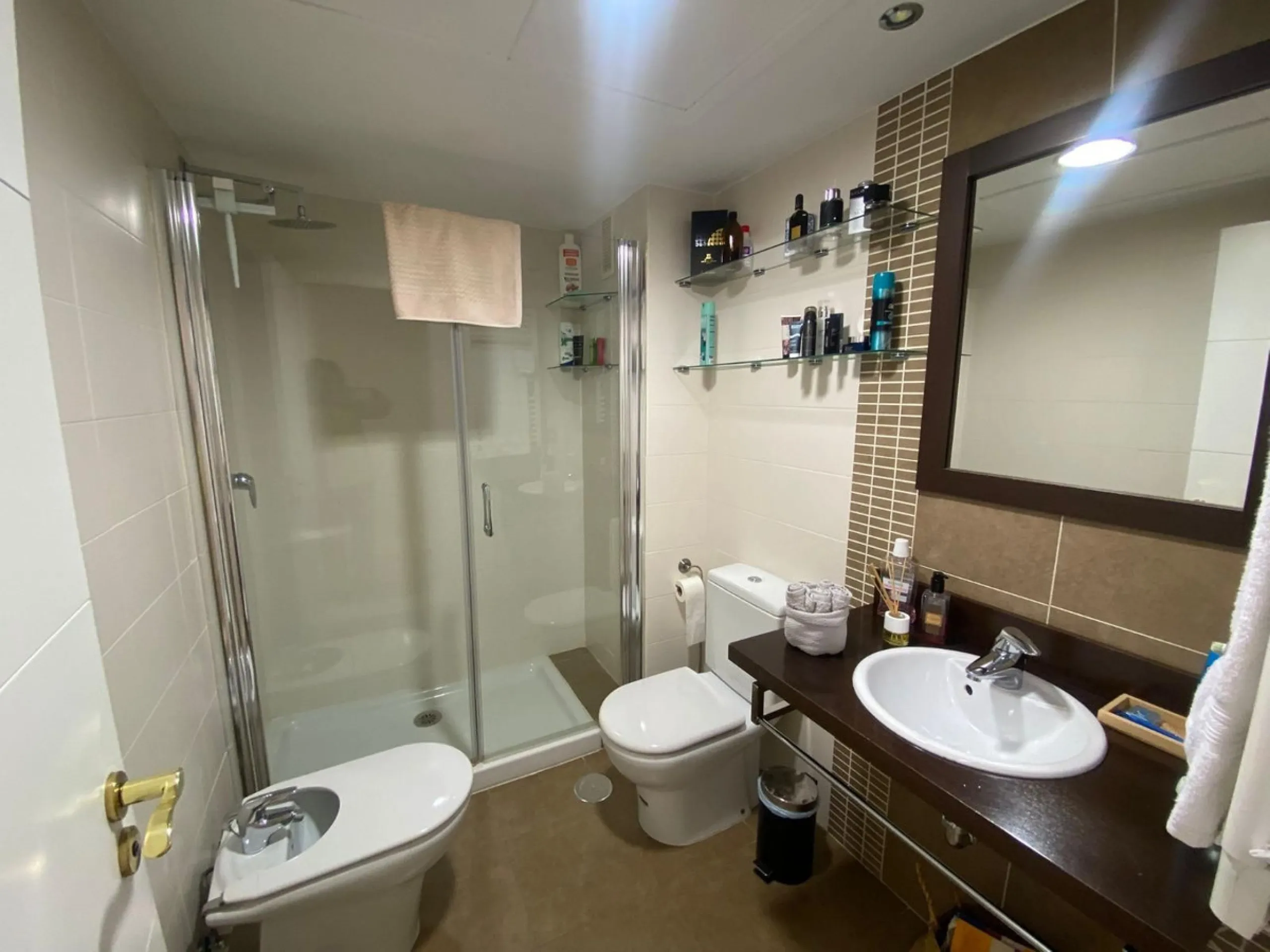 Elegant 3-Bedroom Apartment in Los Gazules del Sol, Benahavís – With Swimming Pools, Gym and More