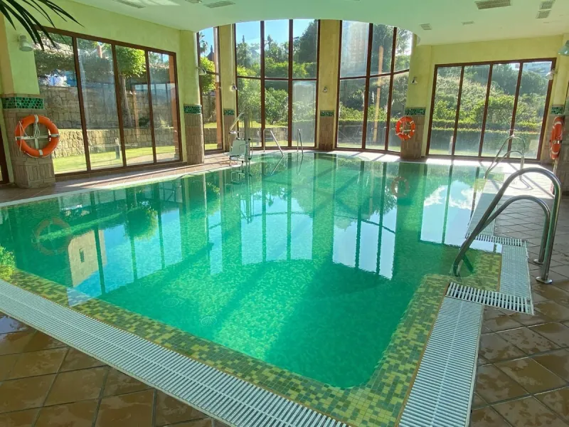 Elegant 3-Bedroom Apartment in Los Gazules del Sol, Benahavís – With Swimming Pools, Gym and More