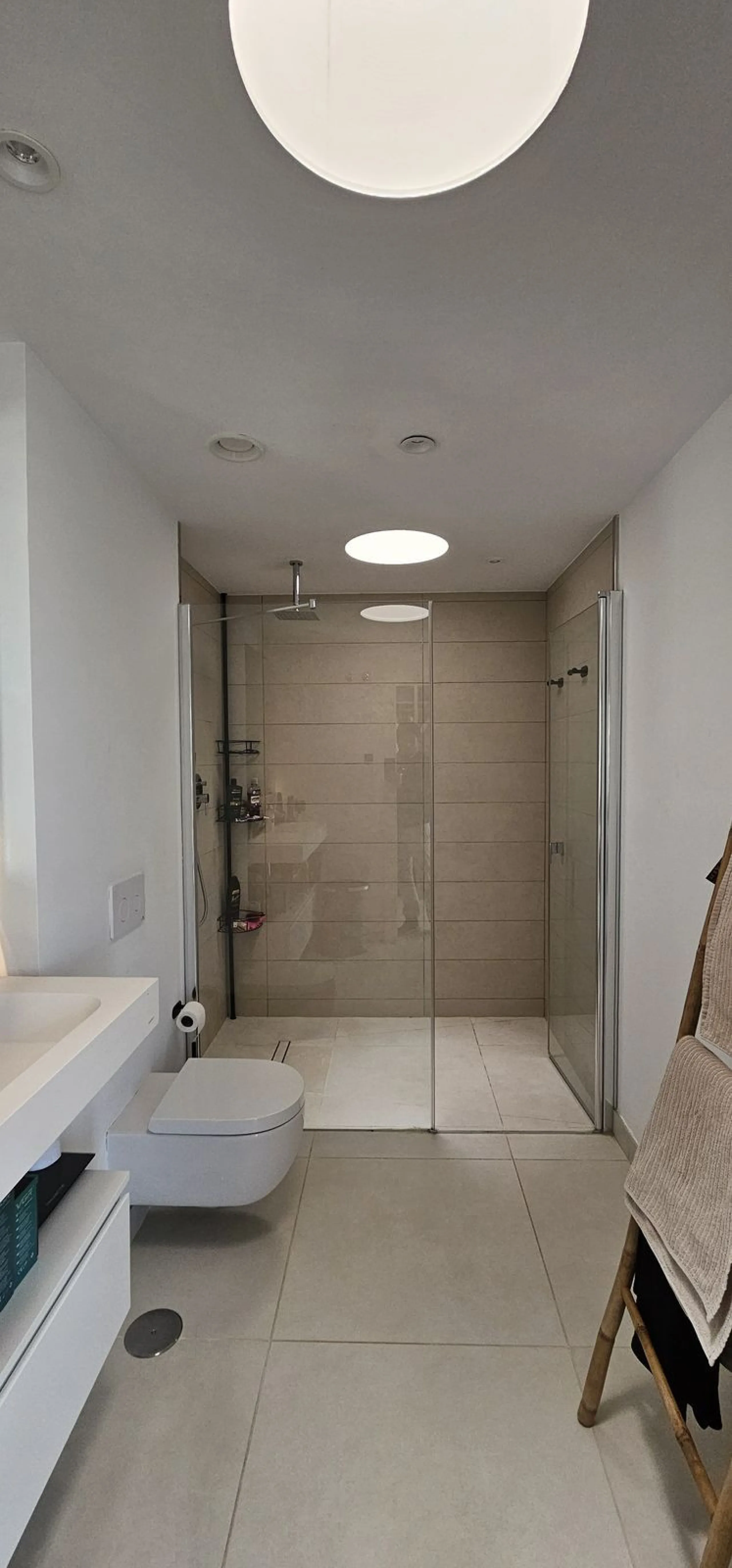 Penthouse for sale in Higueron West Phase III. With private pool.