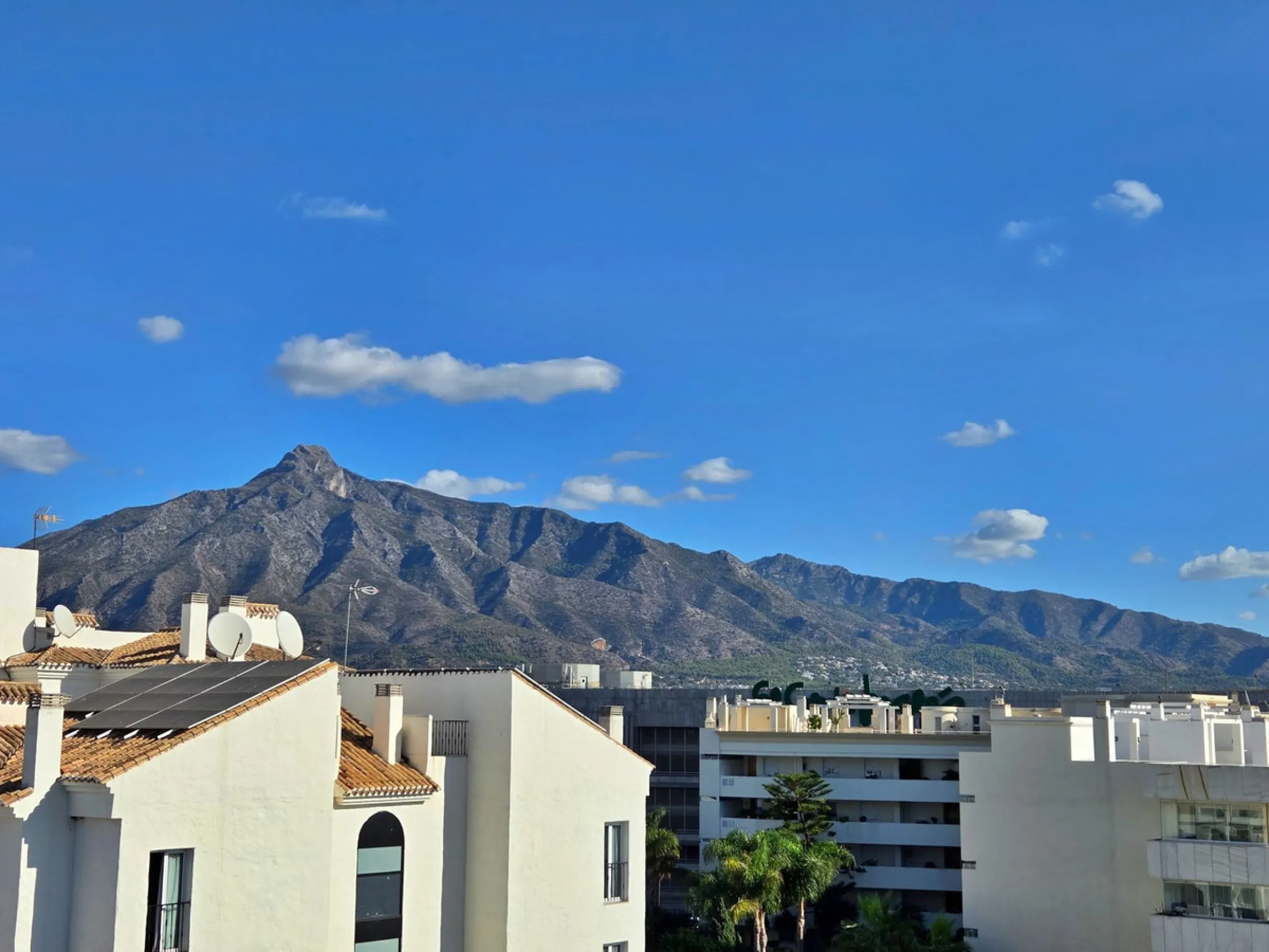 Duplex Penthouse in Terrazas de Banús — Puerto Banús