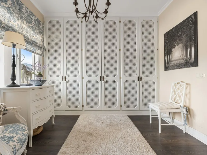 House - Townhouse в продаже в Marbella, Málaga. В доме 3 спален и 3 ванных комнат. Площадь дома 100 м²