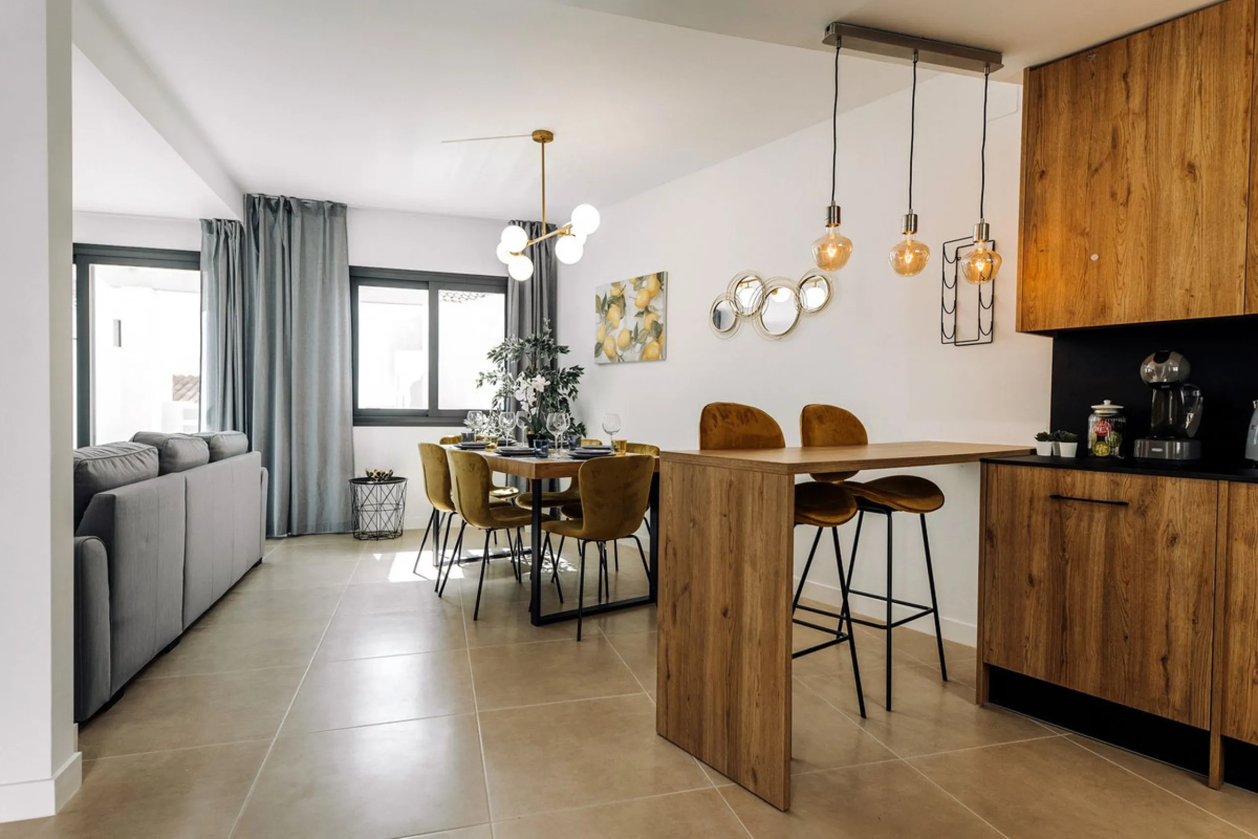 INVESTMENT PROPERTY GENERATING A YIELD OF NEARLY 6% GROSS PER ANNUM. THIS PROPERTY IS NOT VACANT IT HAS A PAYING TENANT ON A LONG TERM RENTAL CONTRACT FROM FEB 2026.