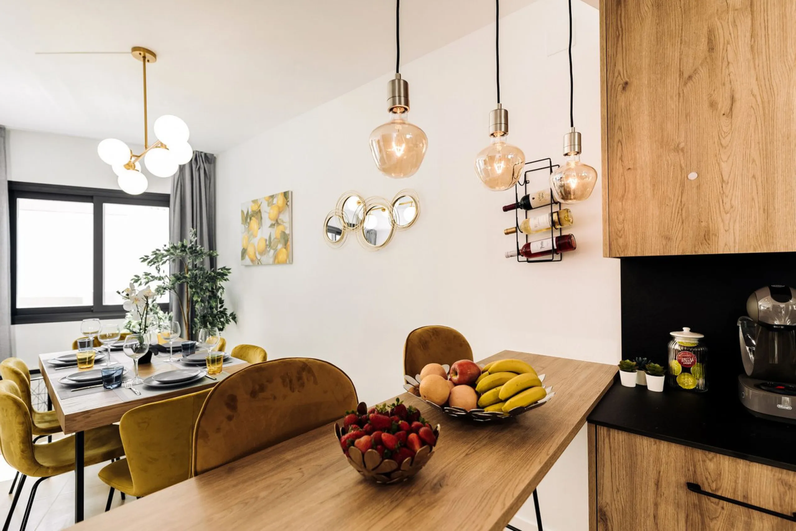 INVESTMENT PROPERTY GENERATING A YIELD OF NEARLY 6% GROSS PER ANNUM. THIS PROPERTY IS NOT VACANT IT HAS A PAYING TENANT ON A LONG TERM RENTAL CONTRACT FROM FEB 2026.