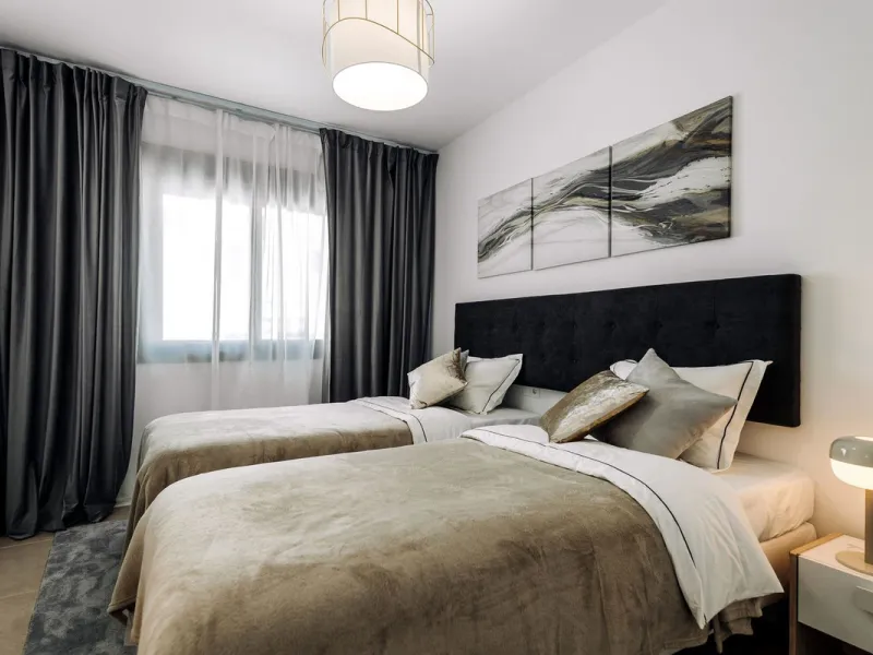 INVESTMENT PROPERTY GENERATING A YIELD OF NEARLY 6% GROSS PER ANNUM. THIS PROPERTY IS NOT VACANT IT HAS A PAYING TENANT ON A LONG TERM RENTAL CONTRACT FROM FEB 2026.
