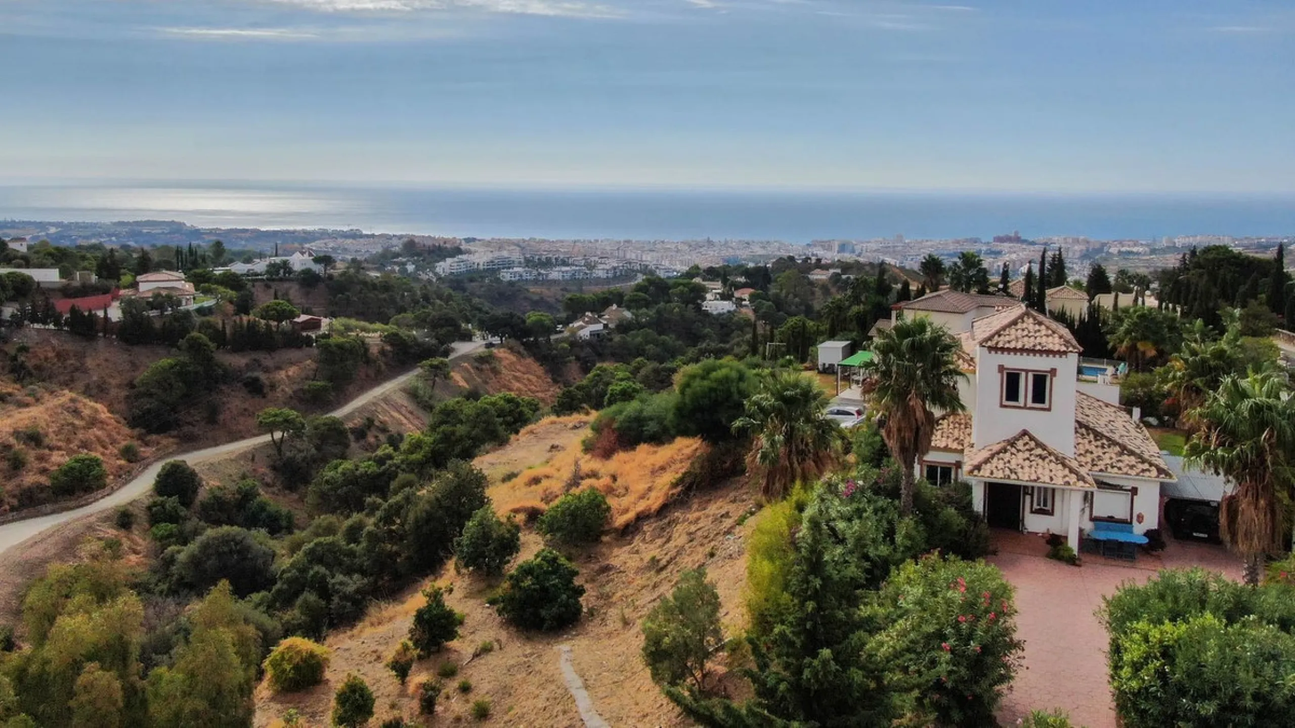Charming Country Estate with Sea Views for Sale in Los Reales, Estepona – Costa del Sol