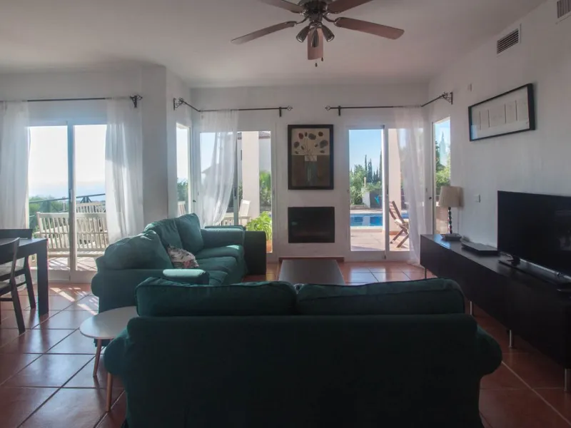 Charming Country Estate with Sea Views for Sale in Los Reales, Estepona – Costa del Sol