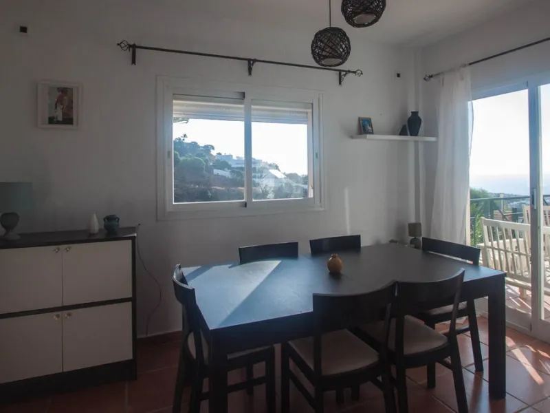 Charming Country Estate with Sea Views for Sale in Los Reales, Estepona – Costa del Sol