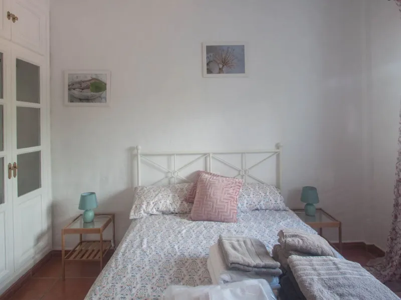 Charming Country Estate with Sea Views for Sale in Los Reales, Estepona – Costa del Sol
