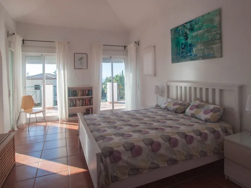 Charming Country Estate with Sea Views for Sale in Los Reales, Estepona – Costa del Sol