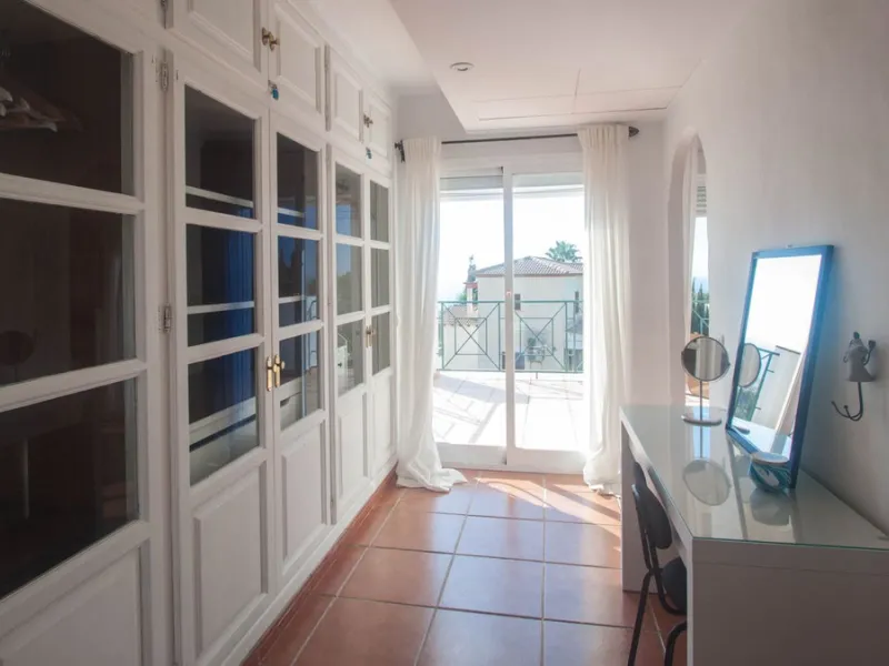 Charming Country Estate with Sea Views for Sale in Los Reales, Estepona – Costa del Sol