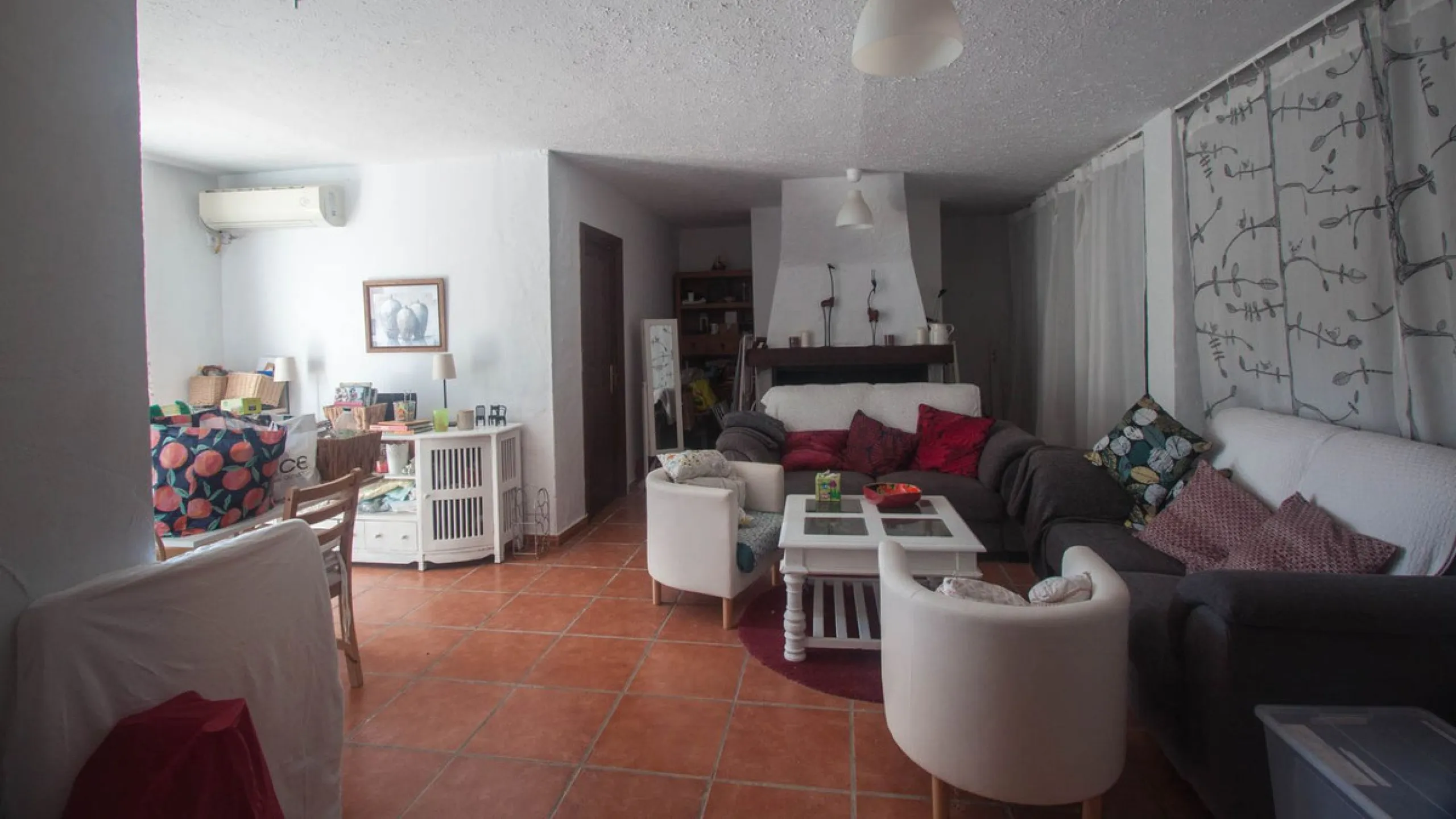Charming Country Estate with Sea Views for Sale in Los Reales, Estepona – Costa del Sol
