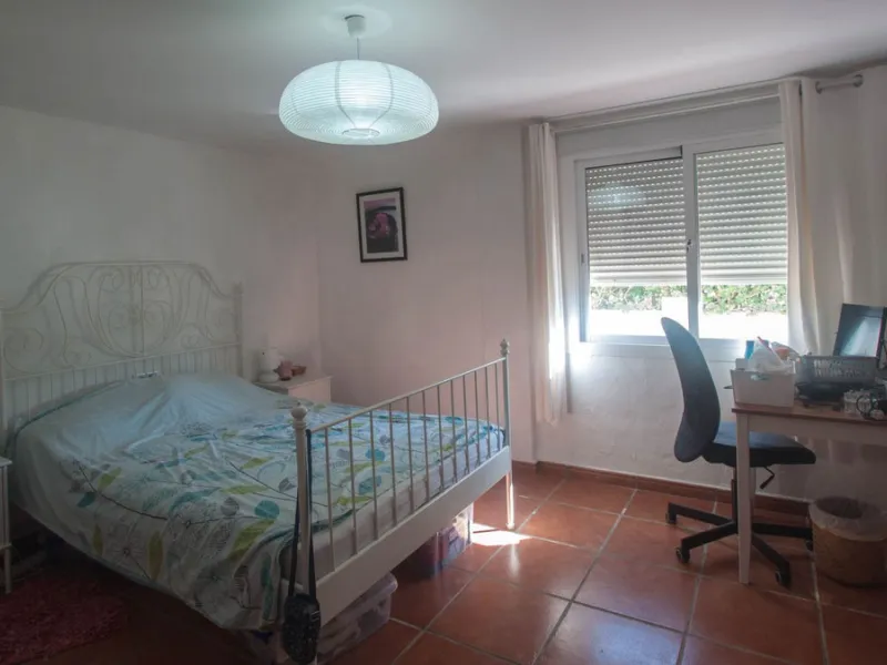 Charming Country Estate with Sea Views for Sale in Los Reales, Estepona – Costa del Sol