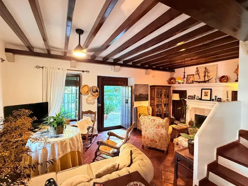 A Home with Soul in Álora – A 19th-Century Gem Lovingly Restored