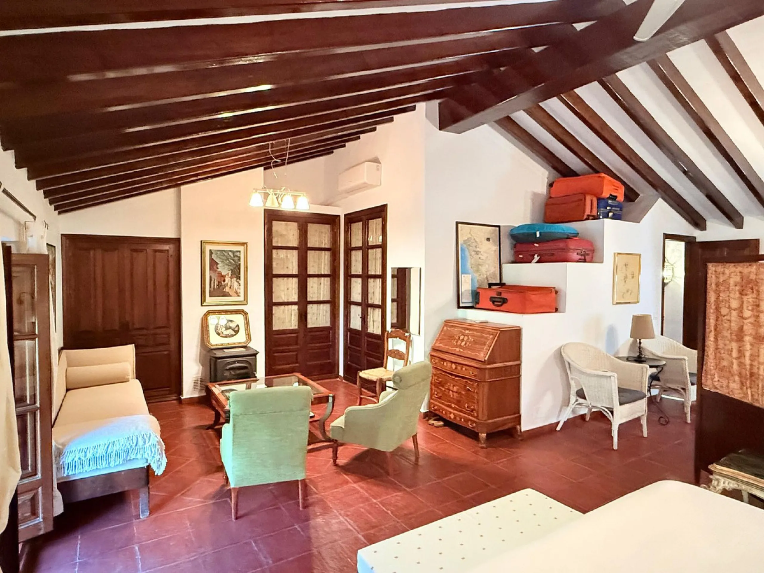 A Home with Soul in Álora – A 19th-Century Gem Lovingly Restored