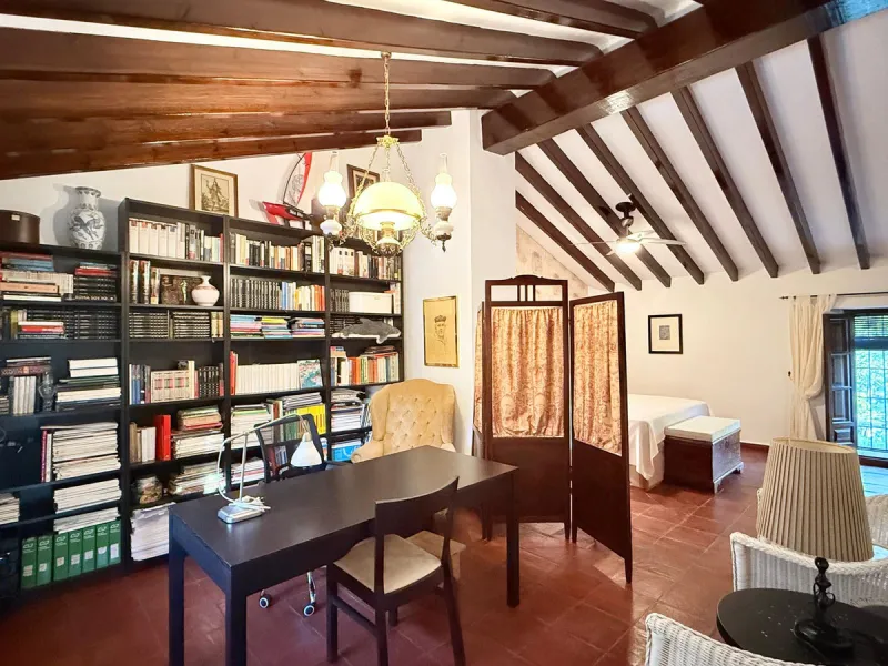 A Home with Soul in Álora – A 19th-Century Gem Lovingly Restored