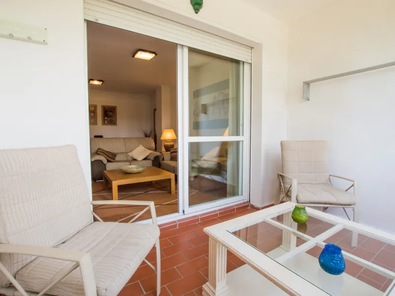 Spectacular apartment in San Pedro de Alcántara on the second line of the beach