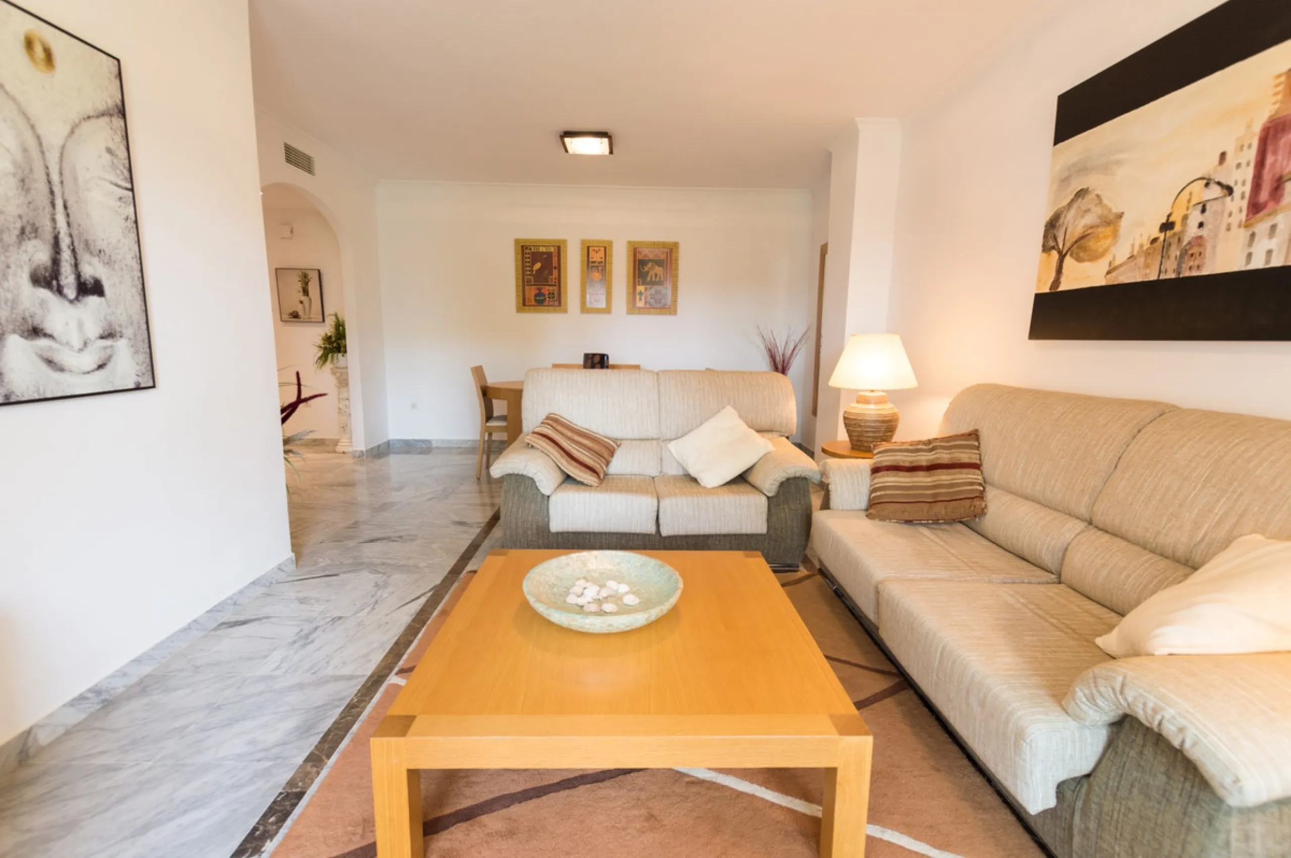 Spectacular apartment in San Pedro de Alcántara on the second line of the beach