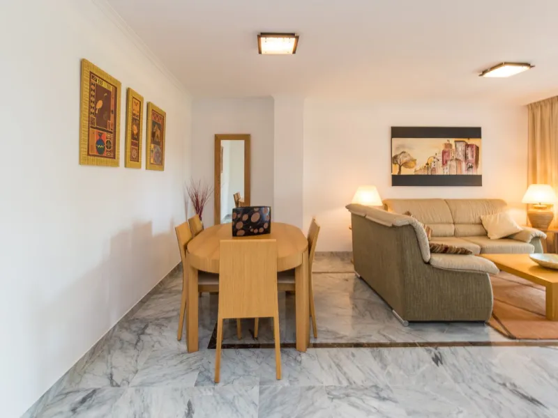 Spectacular apartment in San Pedro de Alcántara on the second line of the beach