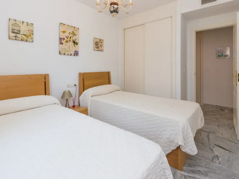 Spectacular apartment in San Pedro de Alcántara on the second line of the beach