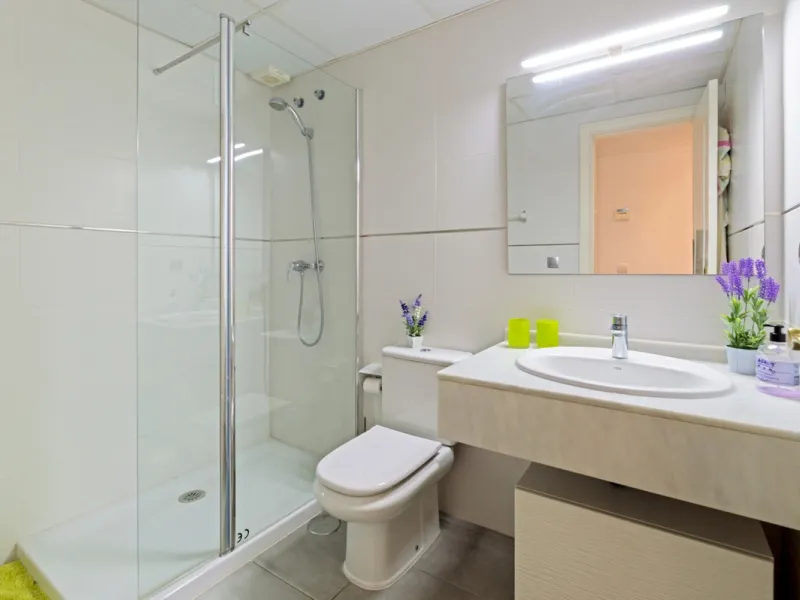 Spectacular apartment in San Pedro de Alcántara on the second line of the beach