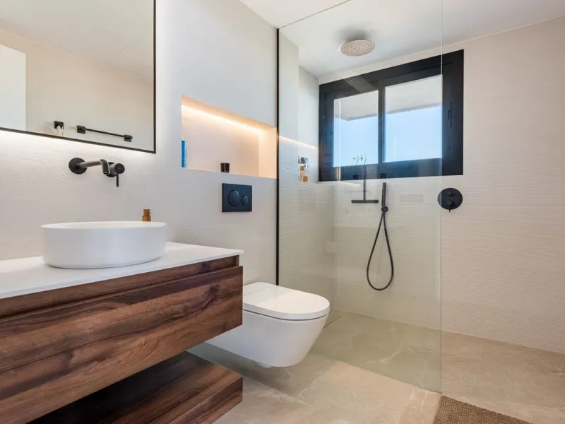 Apartment - Penthouse в продаже в Marbella, Málaga. В доме 3 спален и 2 ванных комнат. Площадь дома 120 м²
