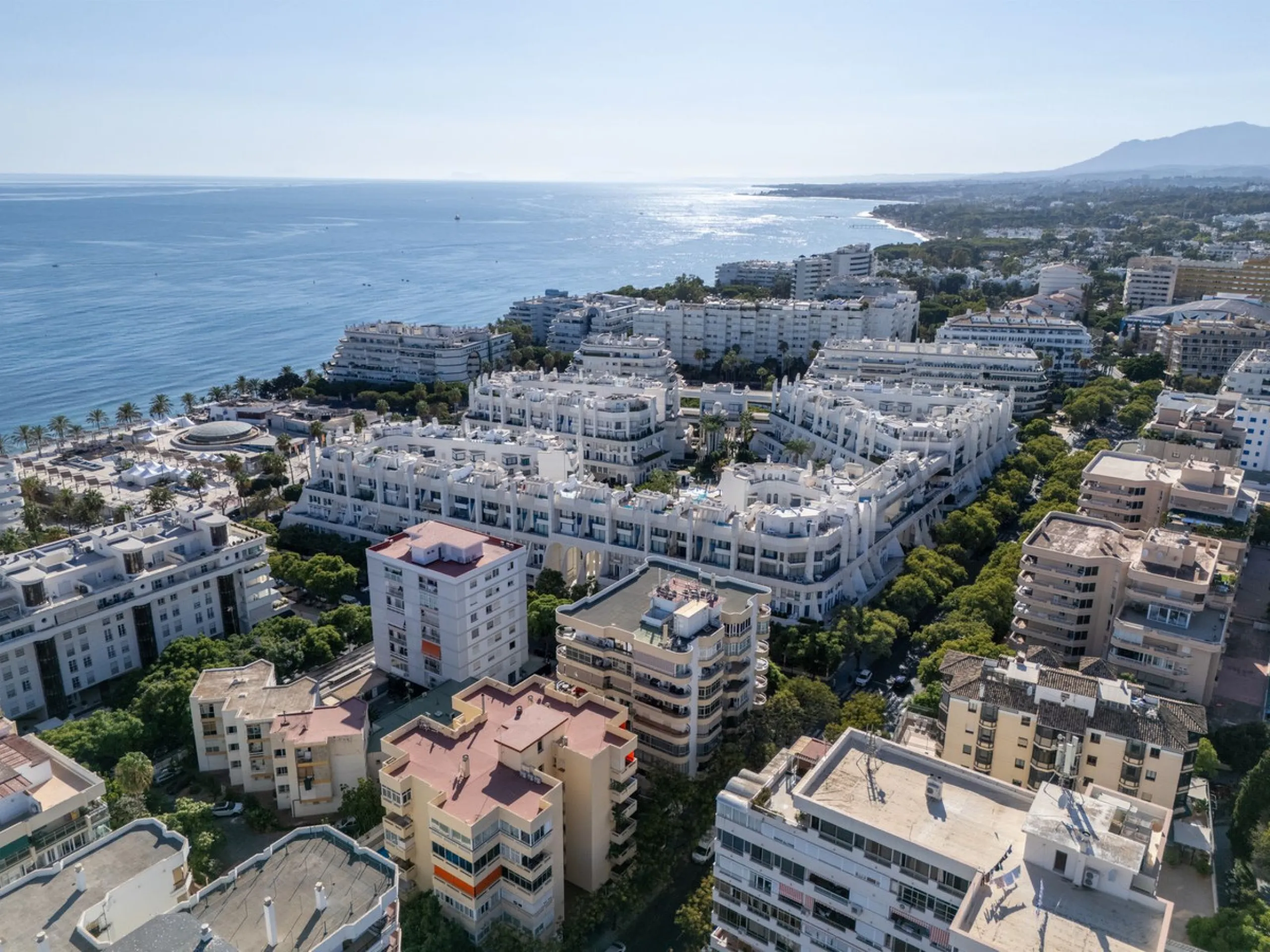 Apartment - Penthouse в продаже в Marbella, Málaga. В доме 3 спален и 2 ванных комнат. Площадь дома 120 м²