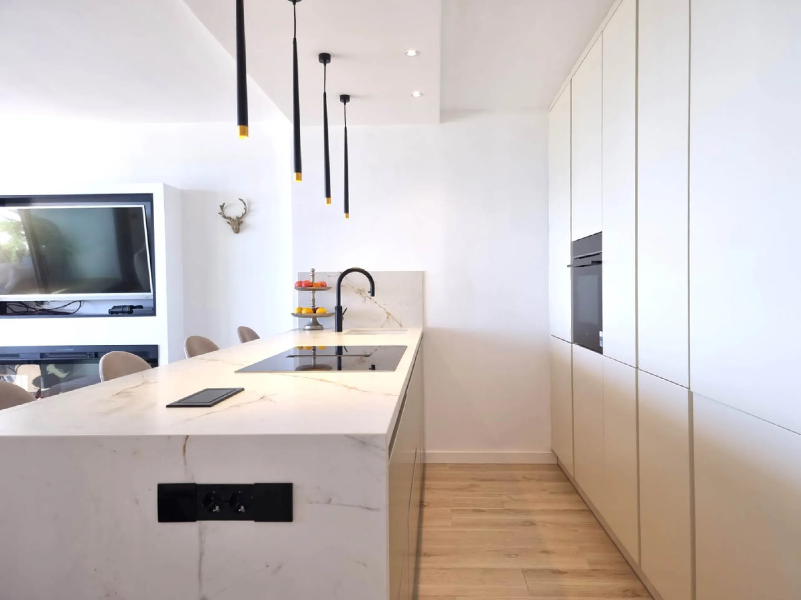 Step into coastal luxury with this exceptional 1-bedroom, 70 m² beachfront apartment, located in the prestigious Miraflores community on the Costa del Sol. Immaculately refurbished to the highest standards, this rare gem offers breathtaking Mediterranean 