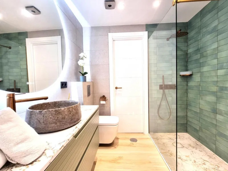 Step into coastal luxury with this exceptional 1-bedroom, 70 m² beachfront apartment, located in the prestigious Miraflores community on the Costa del Sol. Immaculately refurbished to the highest standards, this rare gem offers breathtaking Mediterranean 