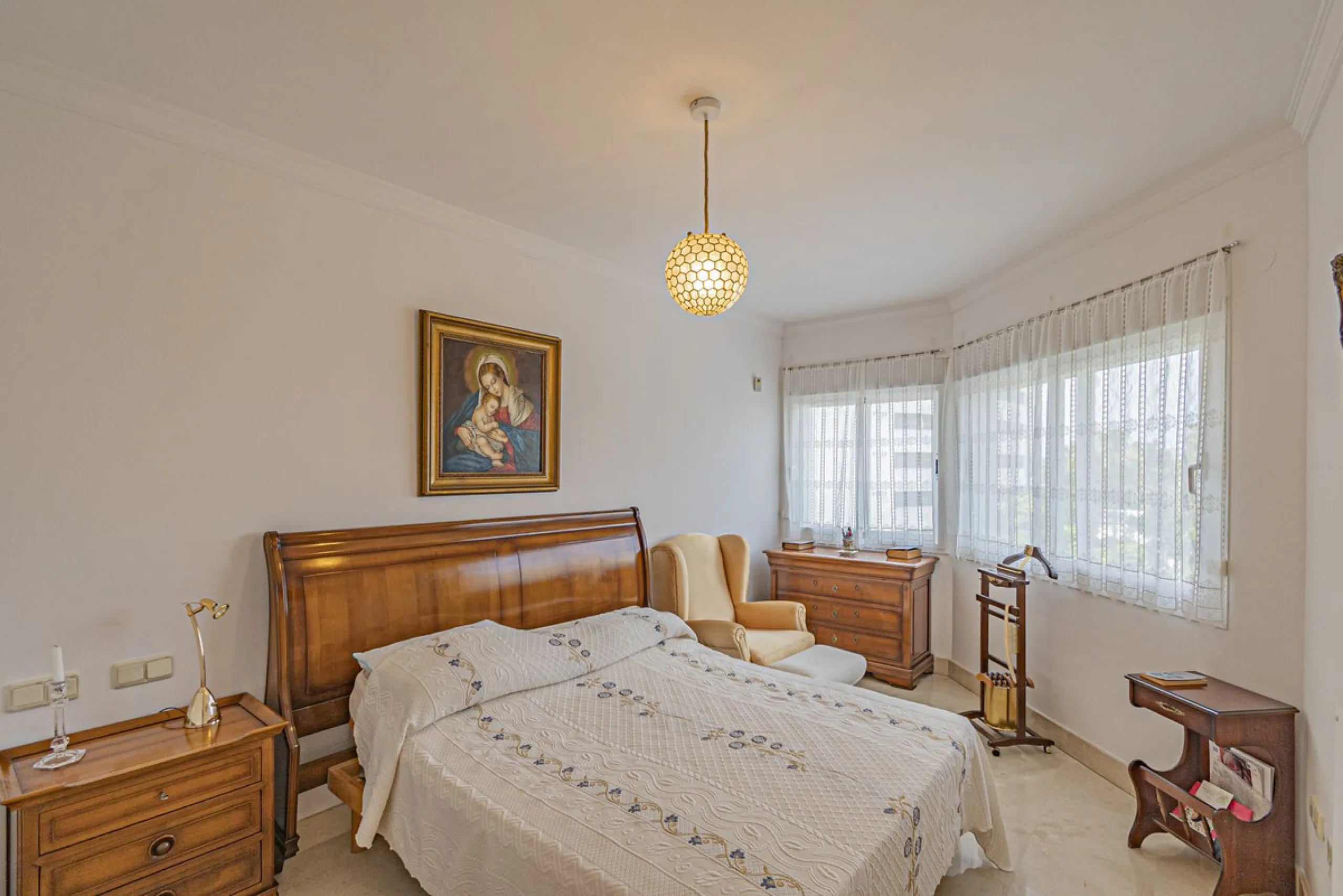 LUXURY PROPERTY NEXT TO THE BEACH IN THE BEST AREA OF CENTRAL MARBELLA