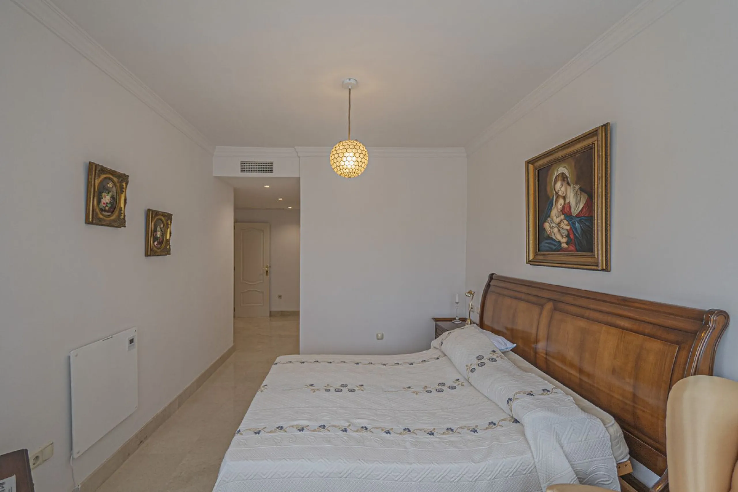 LUXURY PROPERTY NEXT TO THE BEACH IN THE BEST AREA OF CENTRAL MARBELLA