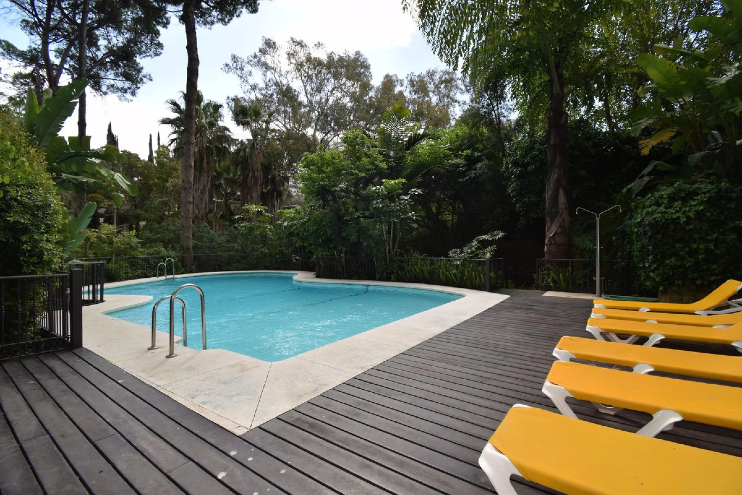 LUXURY PROPERTY NEXT TO THE BEACH IN THE BEST AREA OF CENTRAL MARBELLA