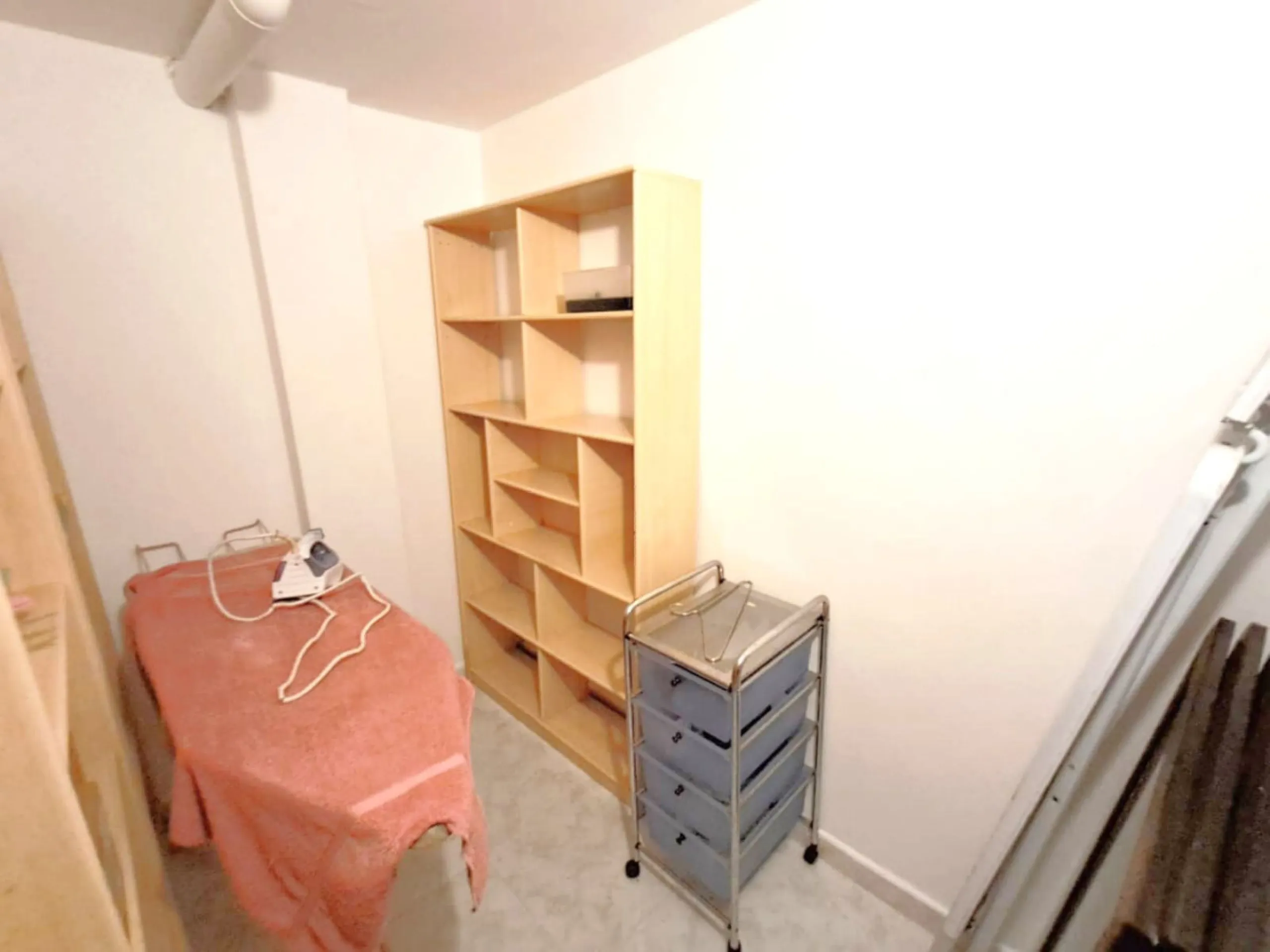 House - Semi-Detached House в продаже в Benalmadena, Málaga. В доме 5 спален и 4 ванных комнат. Площадь дома 180 м². Площадь участка 25 м²