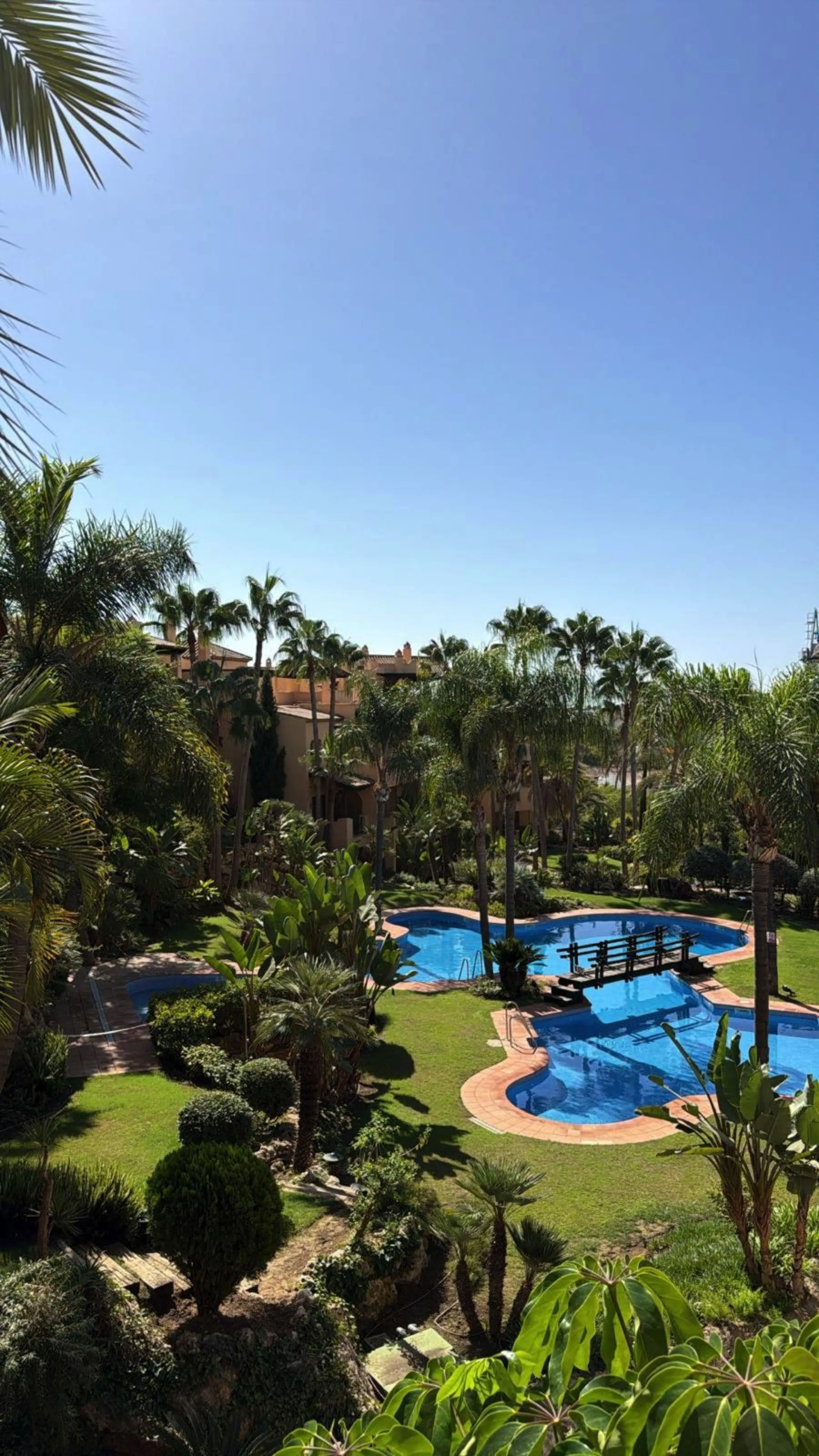 Spacious 3-Bedroom Apartment in Exclusive Gated Urbanisation with 24-Hour Security – Prime Costa del Sol Opportunity with Ongoing Renovation!