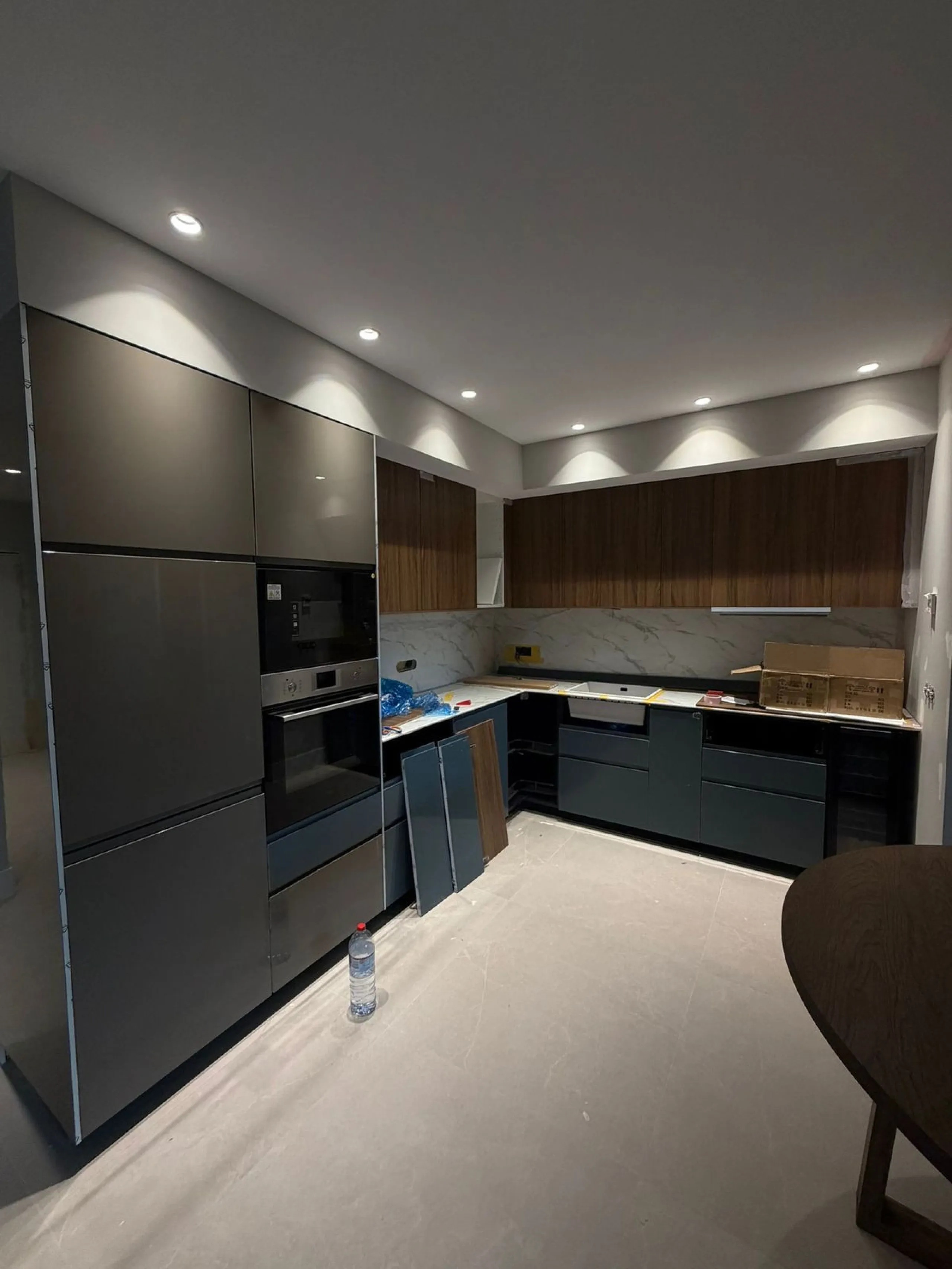 Spacious 3-Bedroom Apartment in Exclusive Gated Urbanisation with 24-Hour Security – Prime Costa del Sol Opportunity with Ongoing Renovation!