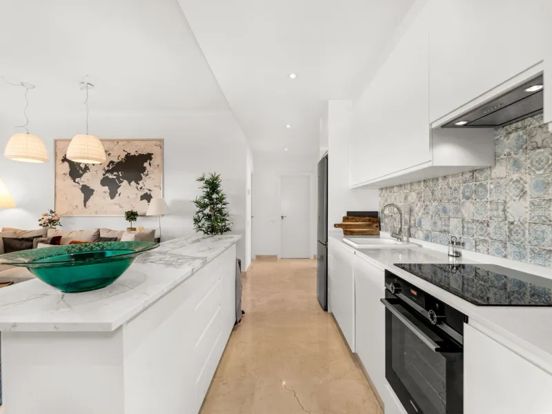 Andalucian style living with a modern twist within the popular urbanisation Paraiso Pueblo.