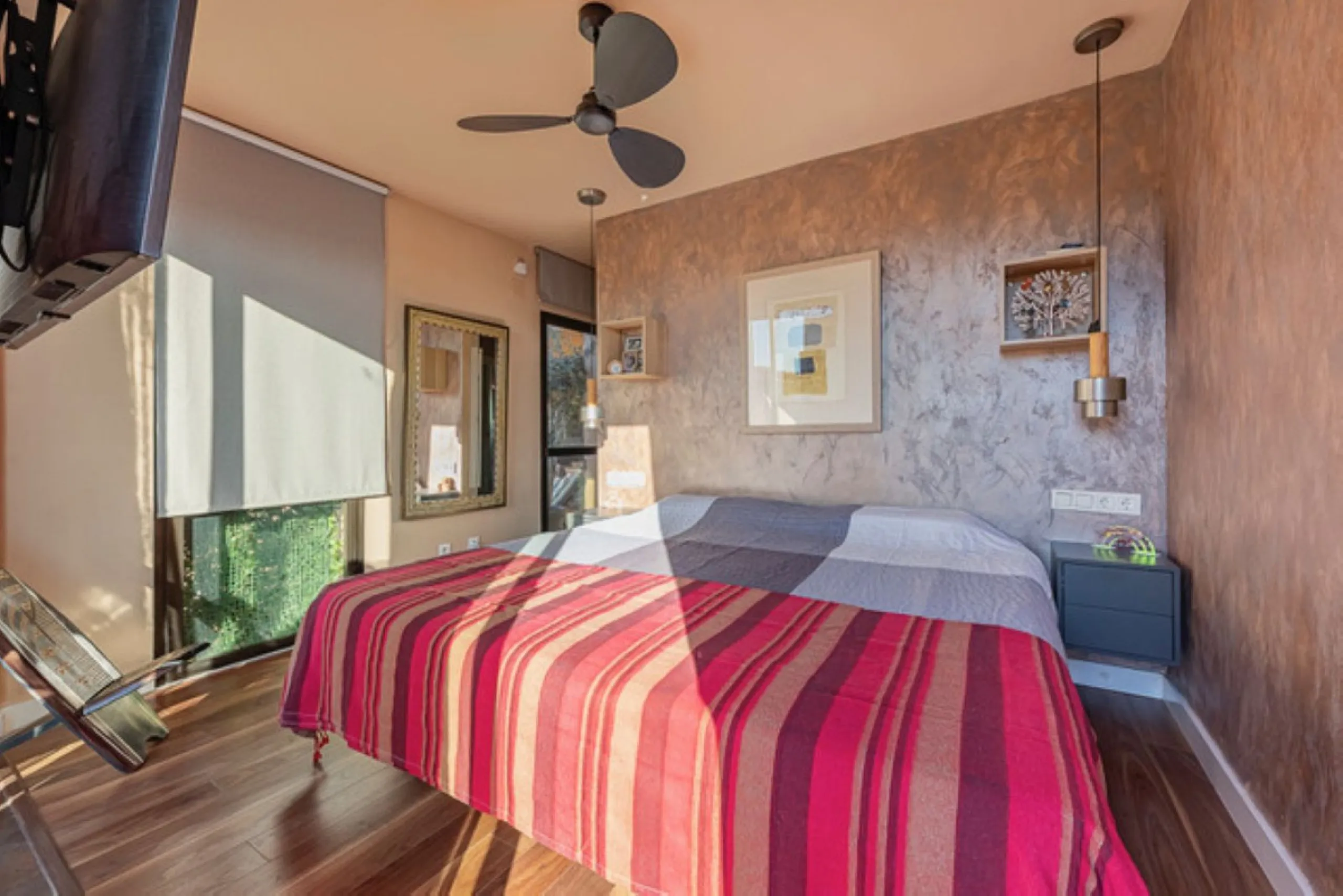 STUNNING PENTHOUSE WITH LARGE TERRACE NEXT TO THE GOLF COURSE