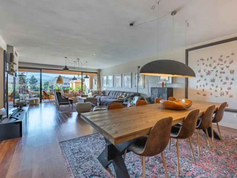 STUNNING PENTHOUSE WITH LARGE TERRACE NEXT TO THE GOLF COURSE