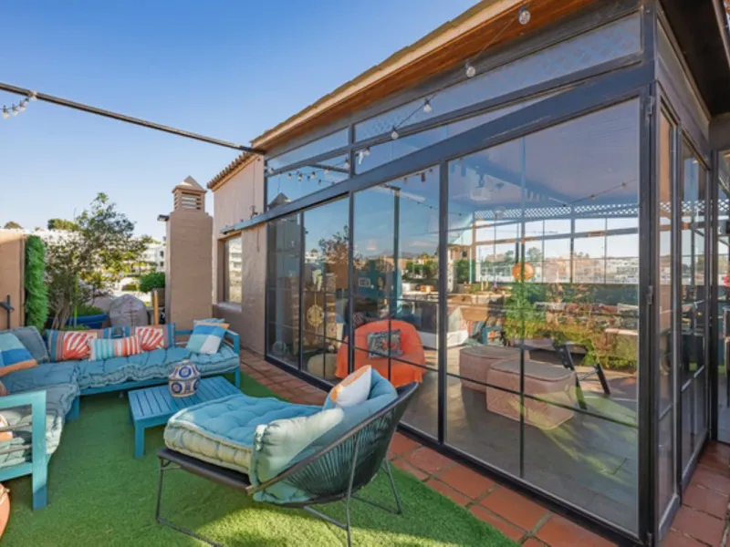 STUNNING PENTHOUSE WITH LARGE TERRACE NEXT TO THE GOLF COURSE