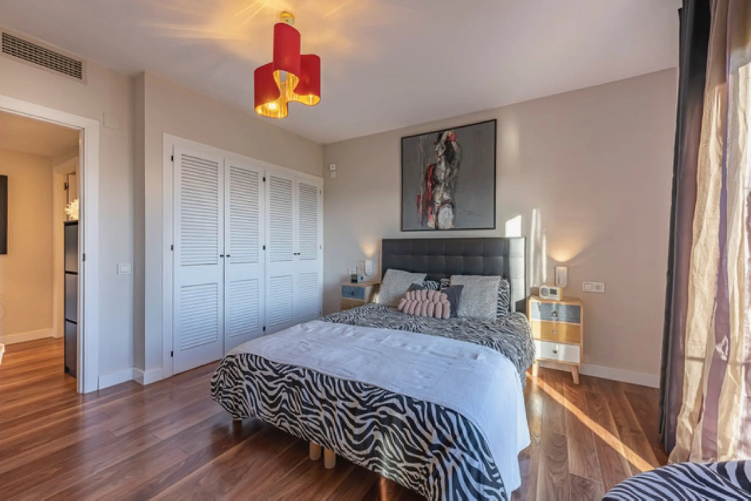 STUNNING PENTHOUSE WITH LARGE TERRACE NEXT TO THE GOLF COURSE