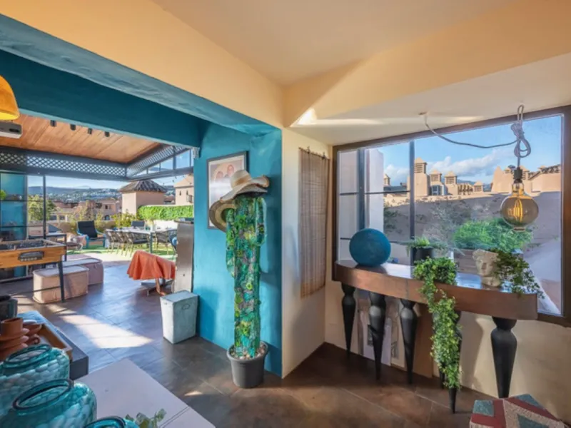 STUNNING PENTHOUSE WITH LARGE TERRACE NEXT TO THE GOLF COURSE