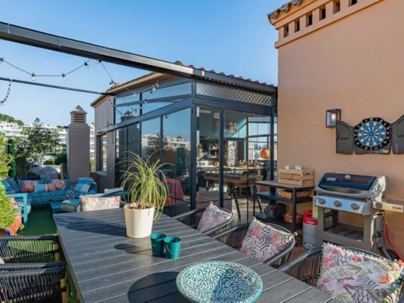 STUNNING PENTHOUSE WITH LARGE TERRACE NEXT TO THE GOLF COURSE