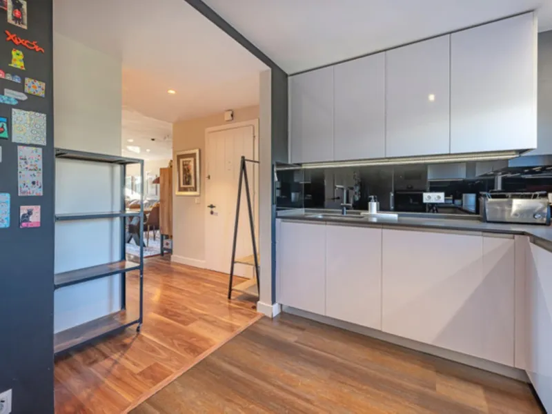 STUNNING PENTHOUSE WITH LARGE TERRACE NEXT TO THE GOLF COURSE